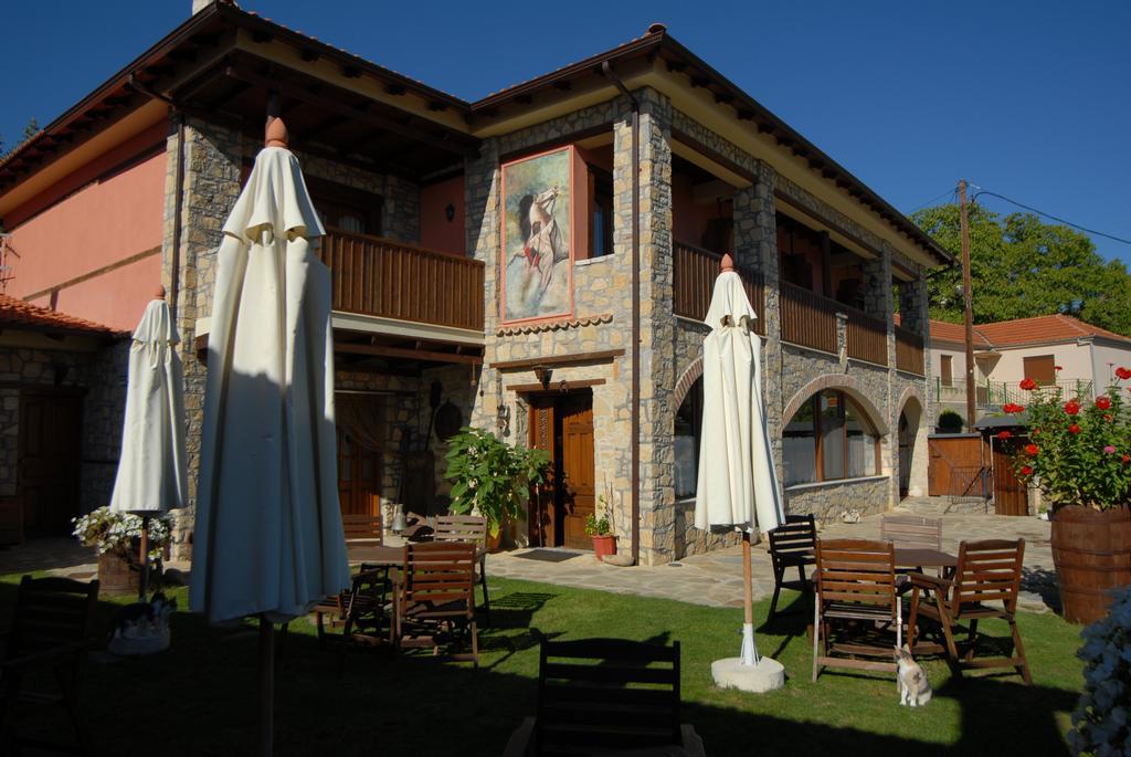 Guesthouse To Spiti Τou Gakou Nestorion Exterior foto