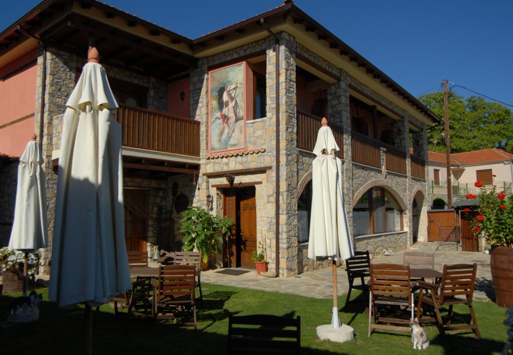 Guesthouse To Spiti Τou Gakou Nestorion Exterior foto